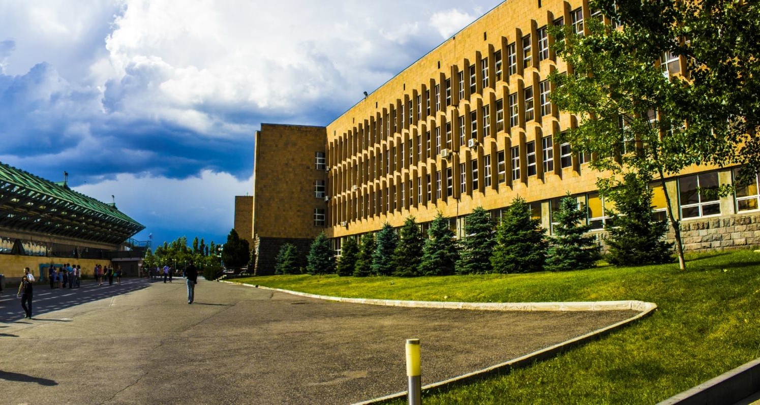 #slider-direction-1 slider